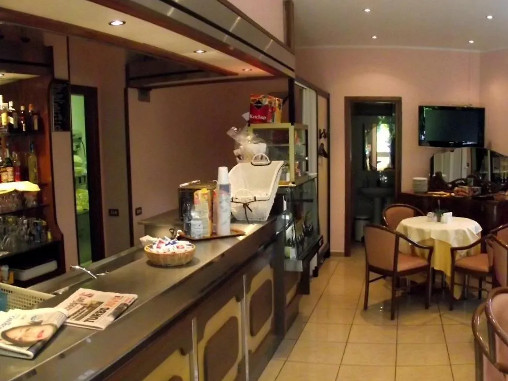 Hotel Motel Ovest Vittuone Italy